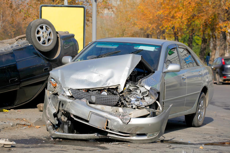 Here we will introduce to you the top 7 best auto accident lawyers in Chicago. 